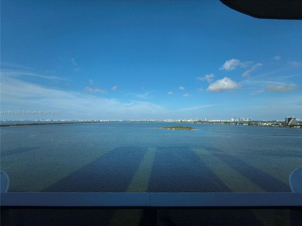 700 NE 24 Street 1502, Miami FL 33137