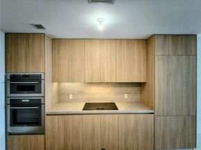 700 NE 24 Street 1502, Miami FL 33137