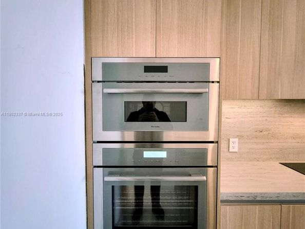 700 NE 24 Street 1502, Miami FL 33137