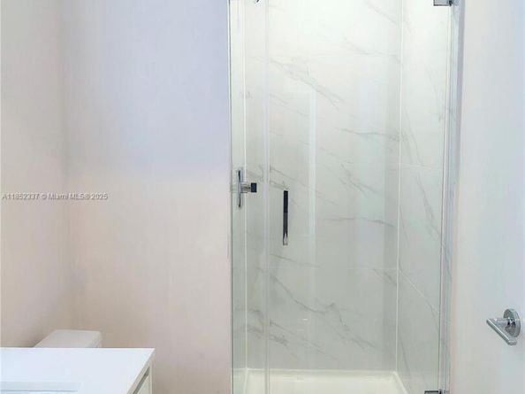 700 NE 24 Street 1502, Miami FL 33137