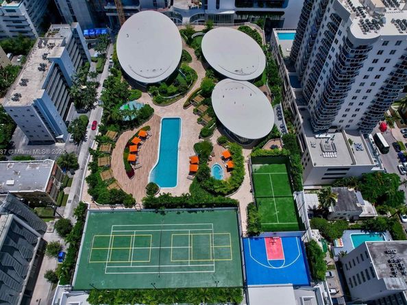 700 NE 24 Street 1502, Miami FL 33137