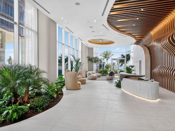 700 NE 24 Street 1502, Miami FL 33137