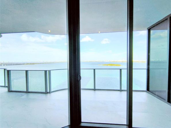 700 NE 24 Street 1502, Miami FL 33137