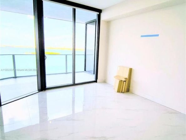 700 NE 24 Street 1502, Miami FL 33137