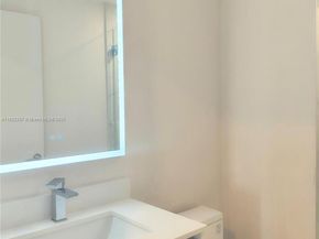 700 NE 24 Street 1502, Miami FL 33137