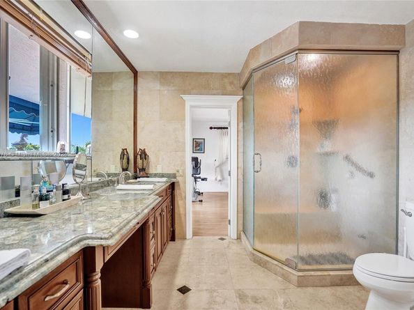 1960 NE 118th Rd, North Miami FL 33181