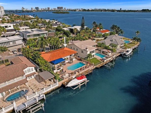 1960 NE 118th Rd, North Miami FL 33181
