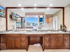1960 NE 118th Rd, North Miami FL 33181