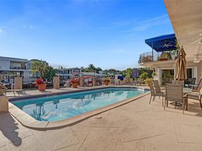 1960 NE 118th Rd, North Miami FL 33181