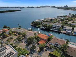 1960 NE 118th Rd, North Miami FL 33181