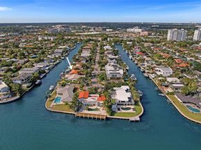 1960 NE 118th Rd, North Miami FL 33181