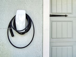 4566 Ficus St, Hollywood FL 33021