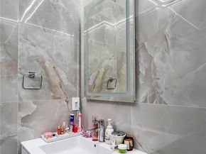 4566 Ficus St, Hollywood FL 33021