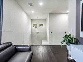 4566 Ficus St, Hollywood FL 33021