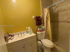 3019 NW 203rd Ln, Miami Gardens FL 33056