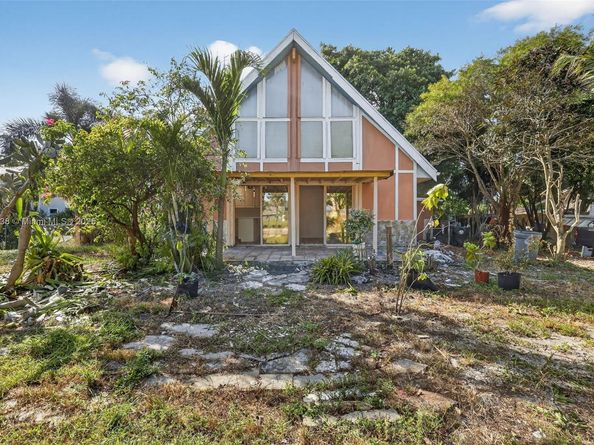 611 Broward Ave, Green Acres FL 33463