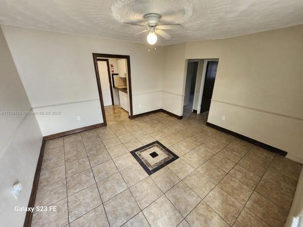 1500 NW 69th Ter, Miami FL 33147