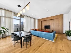 11 NE 6 St 3210, Miami FL 33132