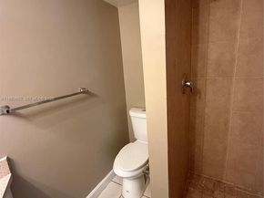 7165 NW 186th St A204, Hialeah FL 33015