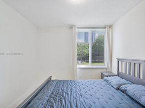 250 180th Dr 158, Sunny Isles Beach FL 33160