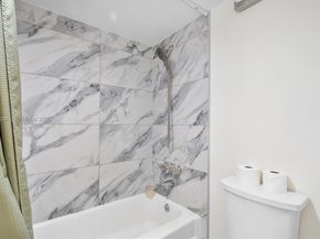 250 180th Dr 158, Sunny Isles Beach FL 33160