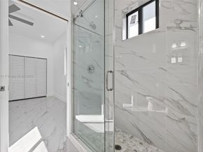 2250 NW 7th Ct, Fort Lauderdale FL 33311