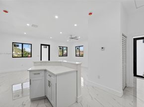 2250 NW 7th Ct, Fort Lauderdale FL 33311