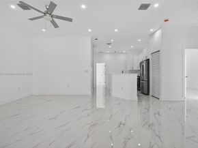 2250 NW 7th Ct, Fort Lauderdale FL 33311