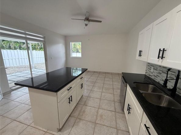 6955 SW 148th Ln, Davie FL 33331