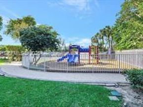 3400 NE 192nd St 710, Aventura FL 33180