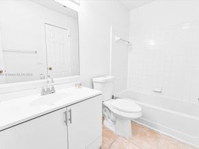 3420 N Pinewalk Dr N 713, Margate FL 33063