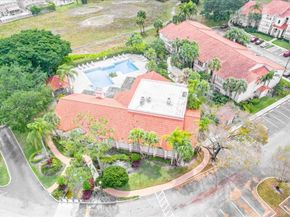 3420 N Pinewalk Dr N 713, Margate FL 33063