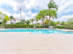 3420 N Pinewalk Dr N 713, Margate FL 33063