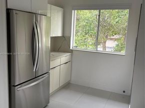 13170 SW 66 1810B, Miami FL 33183