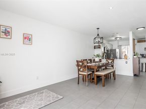 13912 SW 174th Ter, Miami FL 33177