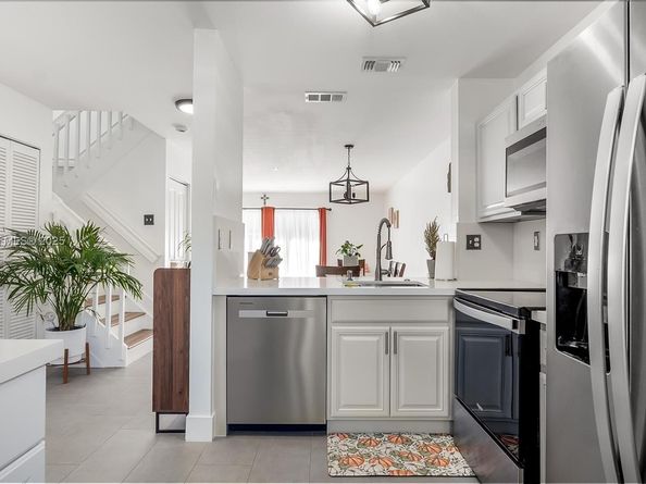 13912 SW 174th Ter, Miami FL 33177