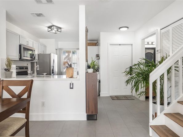 13912 SW 174th Ter, Miami FL 33177