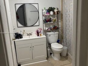 1750 W 56 st 112, Hialeah FL 33012