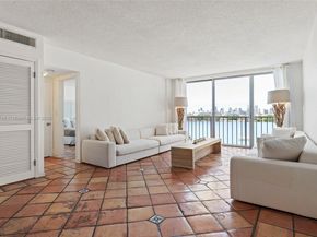 800 West Ave 831, Miami Beach FL 33139