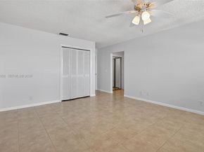 329 SE 3rd St 502T, Hallandale Beach FL 33009