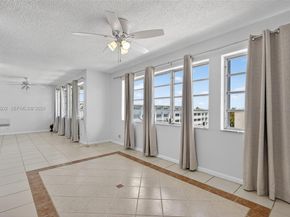 329 SE 3rd St 502T, Hallandale Beach FL 33009