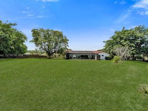 18428 S 102nd Way S, Boca Raton FL 33498