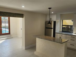 85 Deer Run, Miami Springs FL 33166