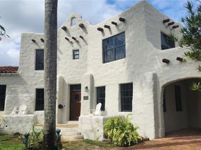 85 Deer Run, Miami Springs FL 33166