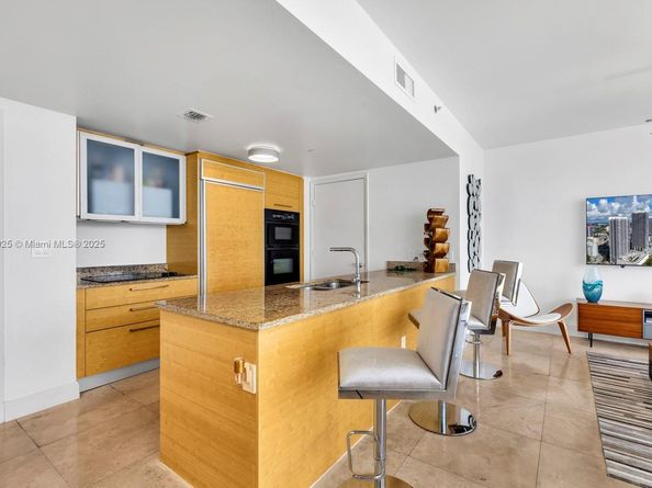 1830 S Ocean Dr 4807, Hallandale Beach FL 33009