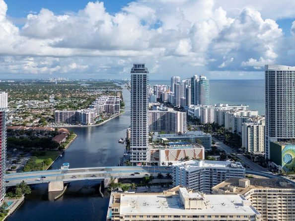1830 S Ocean Dr 4807, Hallandale Beach FL 33009