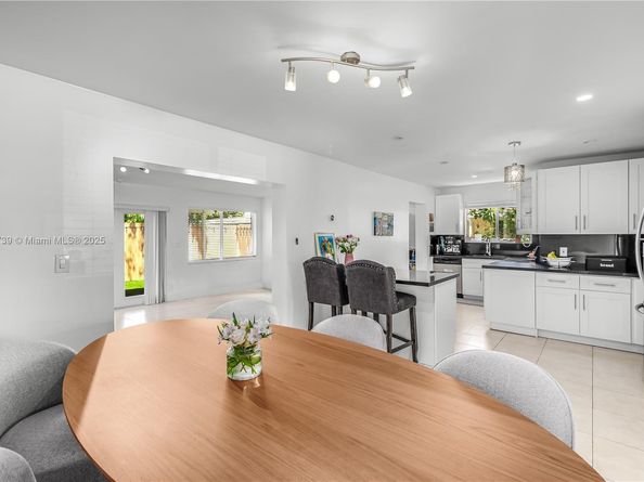2340 SW 17th Ave, Miami FL 33145