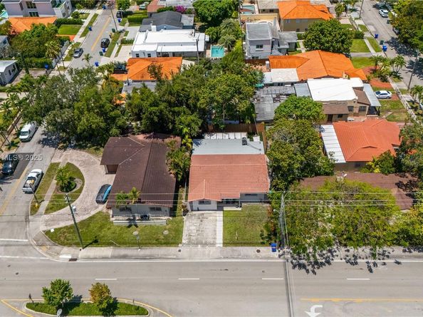 2340 SW 17th Ave, Miami FL 33145