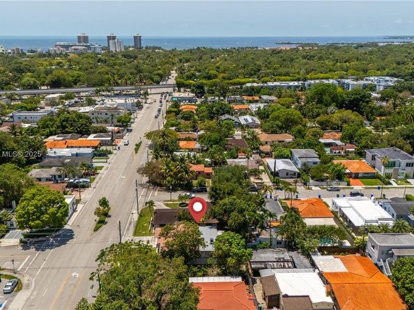 2340 SW 17th Ave, Miami FL 33145