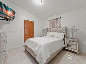871 SE 5th Pl, Hialeah FL 33010
